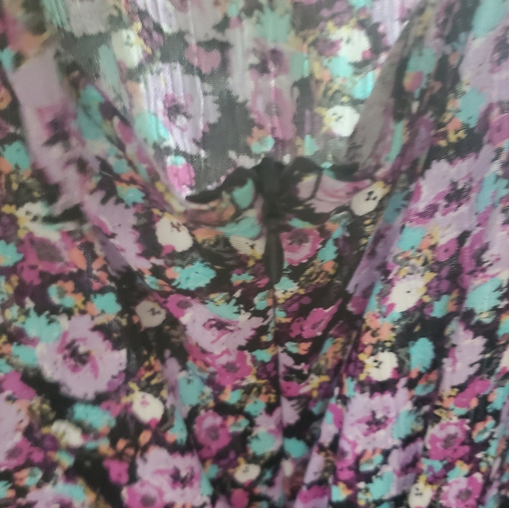 dress - Picture 7 of 8